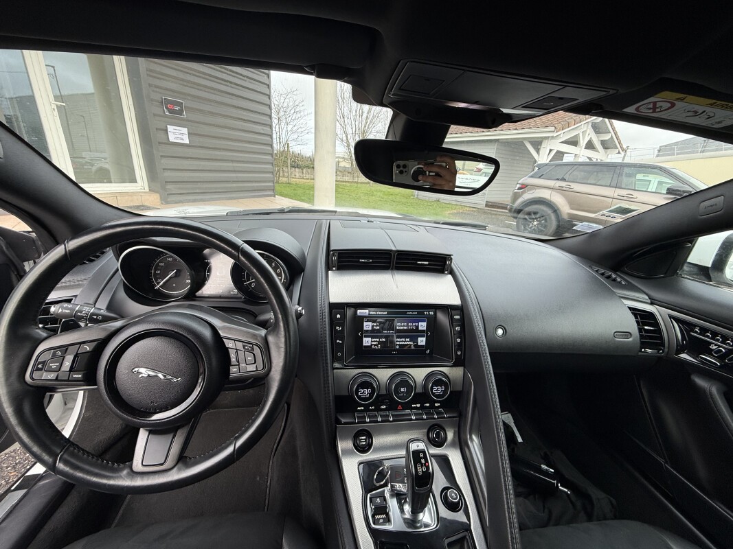 Jaguar F-TYPE