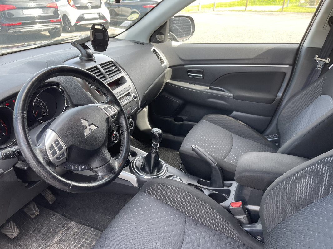 Mitsubishi ASX