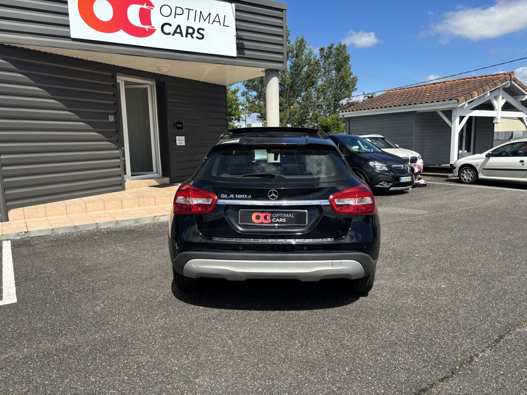 Mercedes GLA 180 PHASE 2