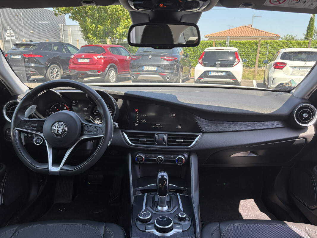 Alfa Romeo GIULIA