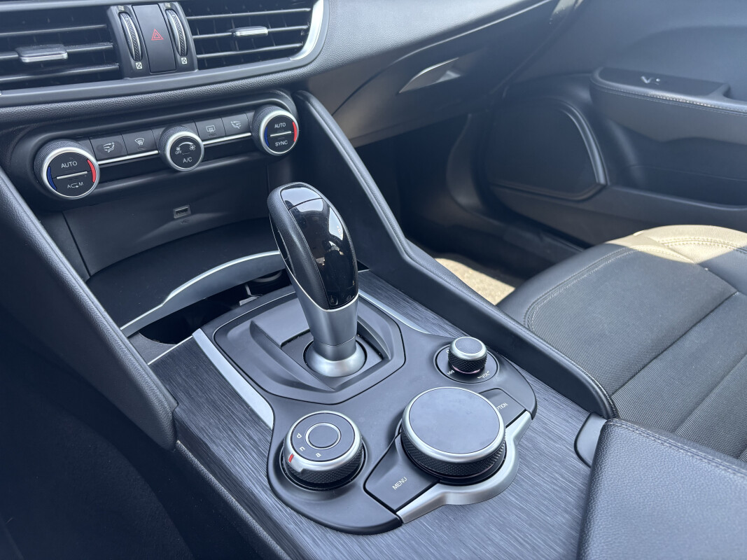Alfa Romeo GIULIA
