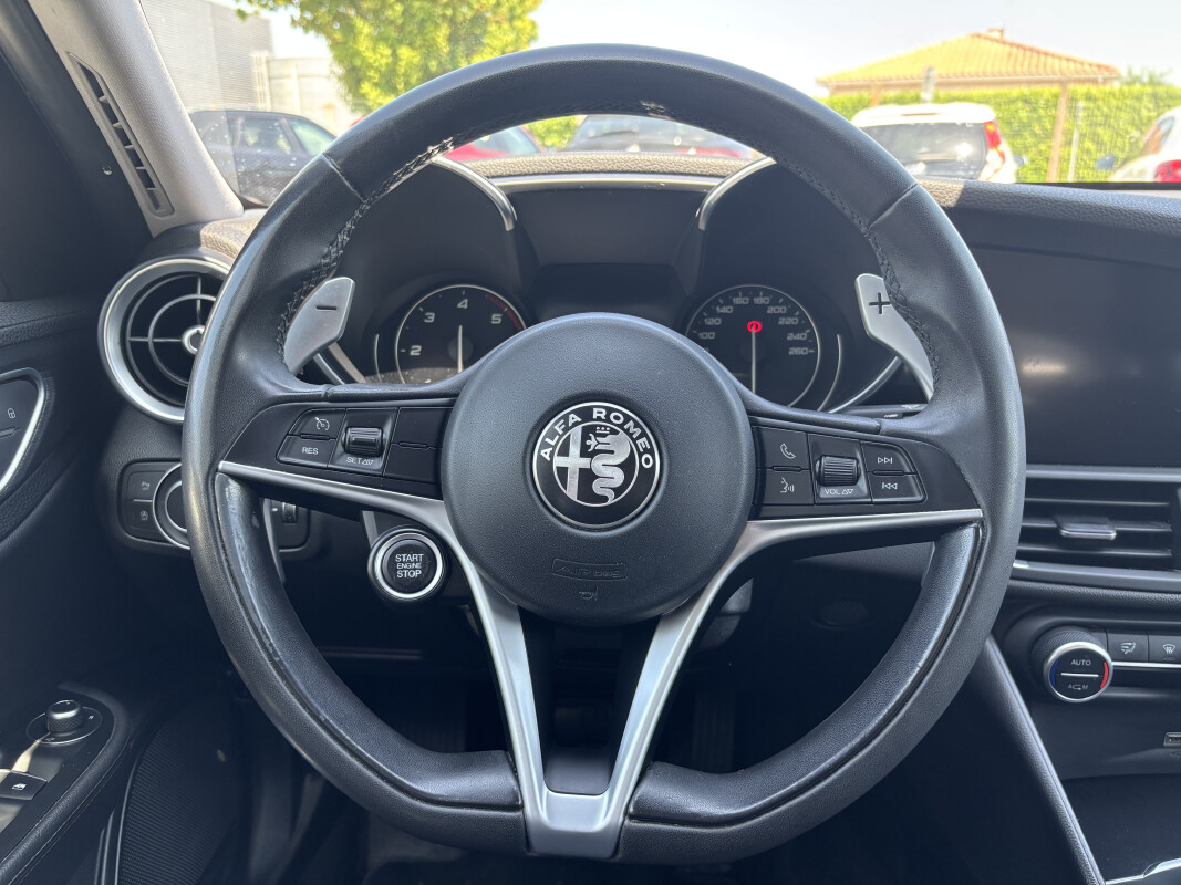 Alfa Romeo GIULIA