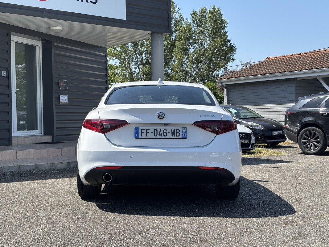 Alfa Romeo GIULIA