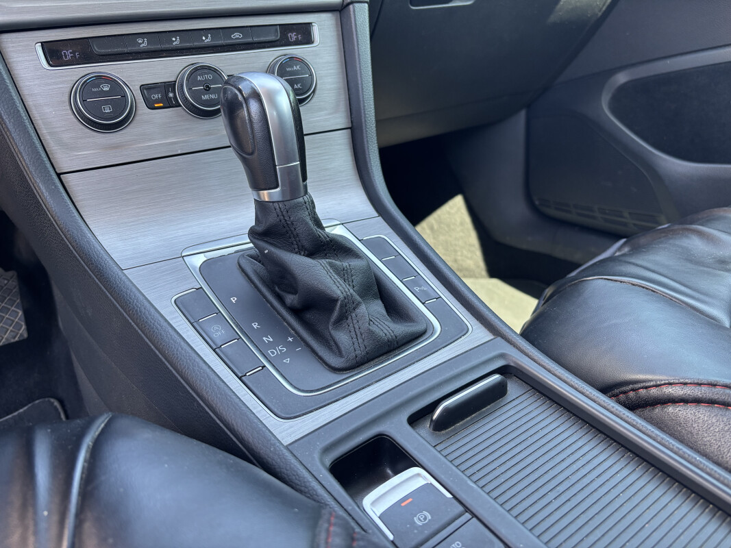 Volkswagen GOLF 7