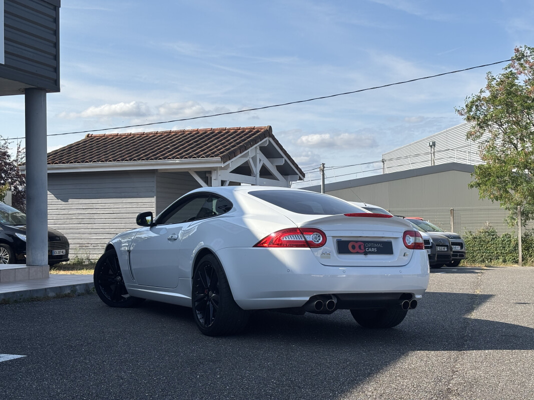 Jaguar XRK COUPE