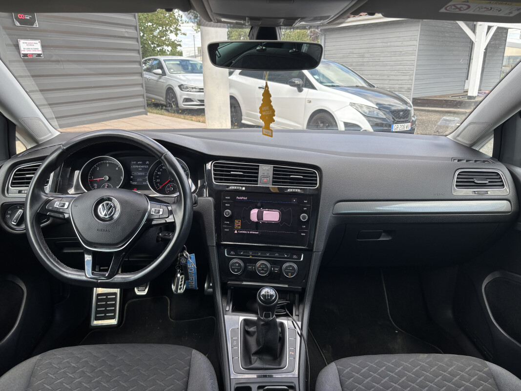 Volkswagen GOLF 7
