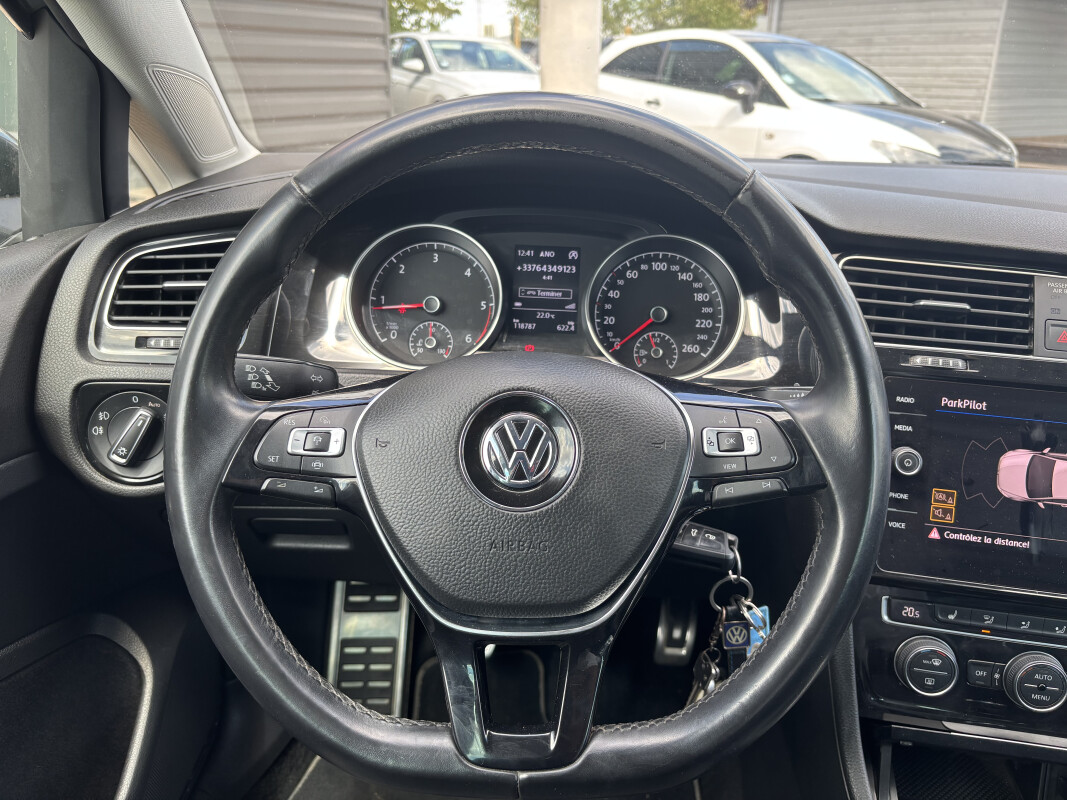 Volkswagen GOLF 7