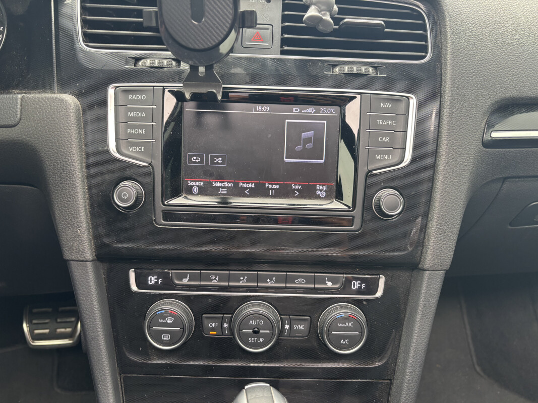 Volkswagen GOLF 7