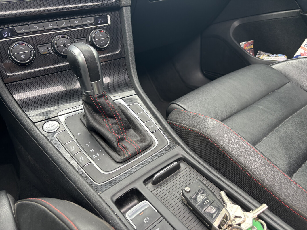 Volkswagen GOLF 7