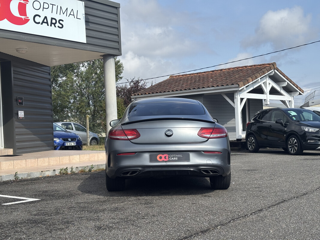Mercedes C200 COUPE
