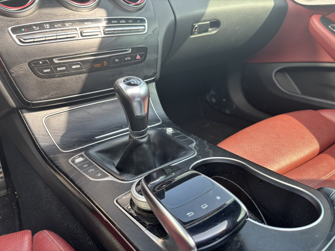 Mercedes C200 COUPE
