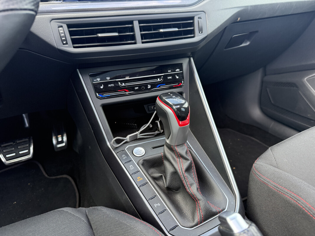 Volkswagen POLO 6