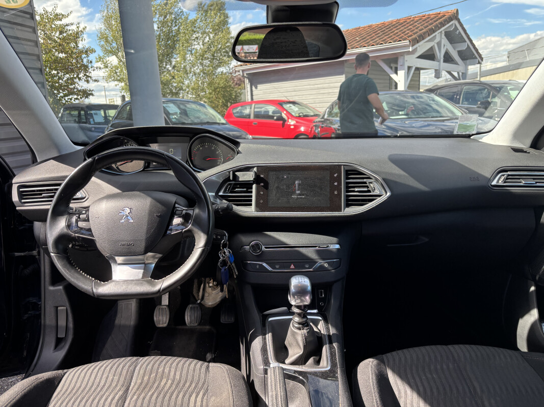 Peugeot 308