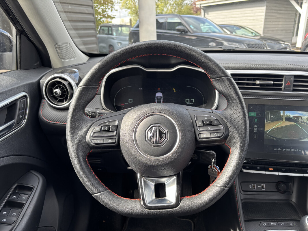MG ZS