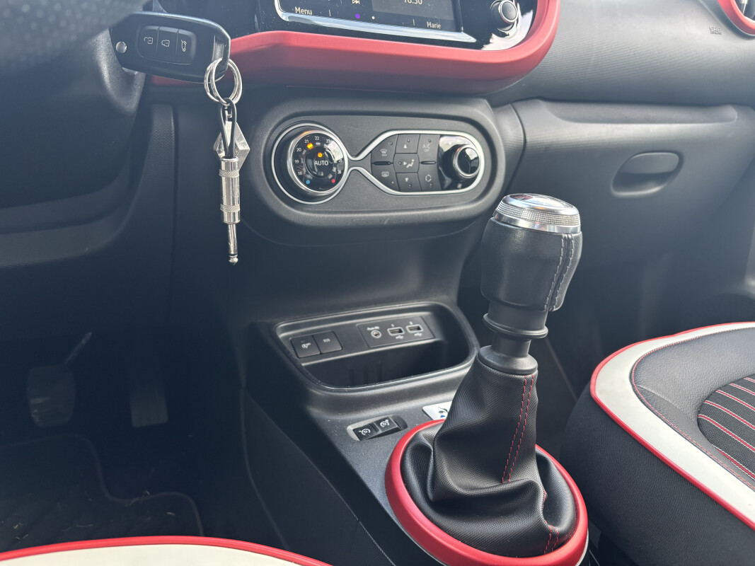 Renault TWINGO