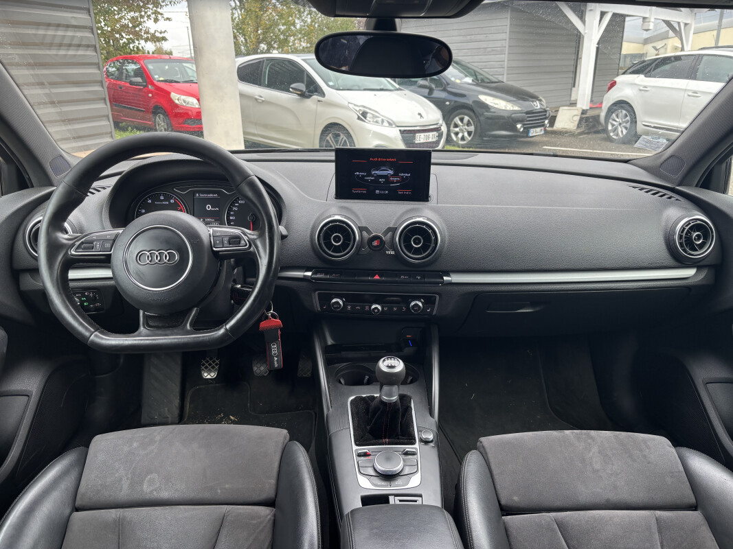 Audi A3 LIMOUSINE