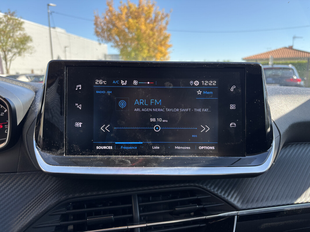 Peugeot 208 PHASE 2