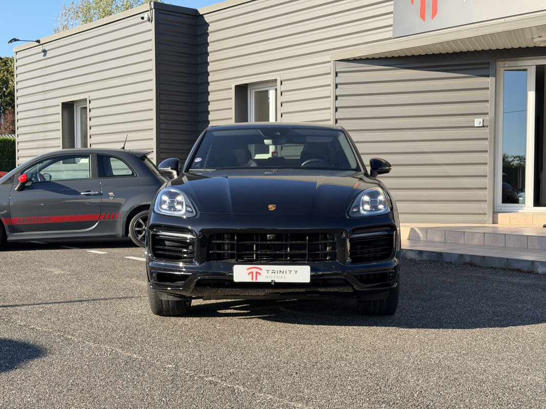 Porsche CAYENNE COUPE