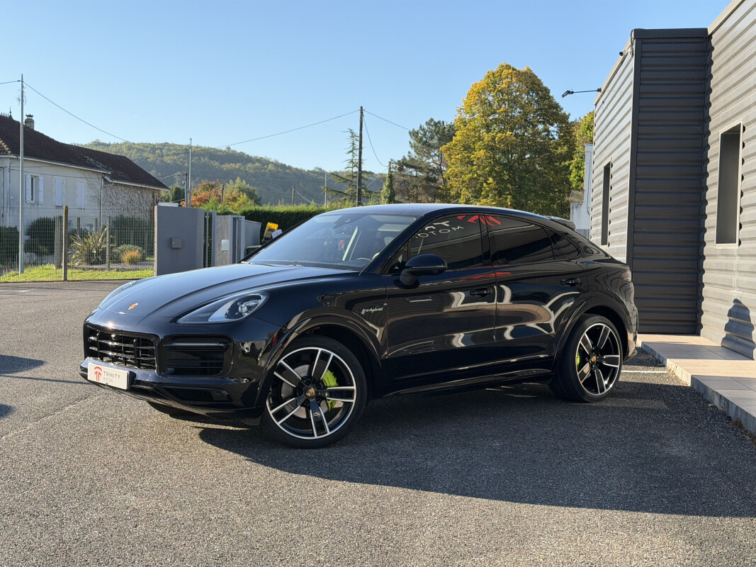 Porsche CAYENNE COUPE