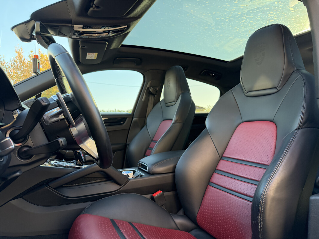 Porsche CAYENNE COUPE