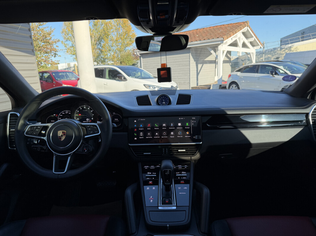 Porsche CAYENNE COUPE