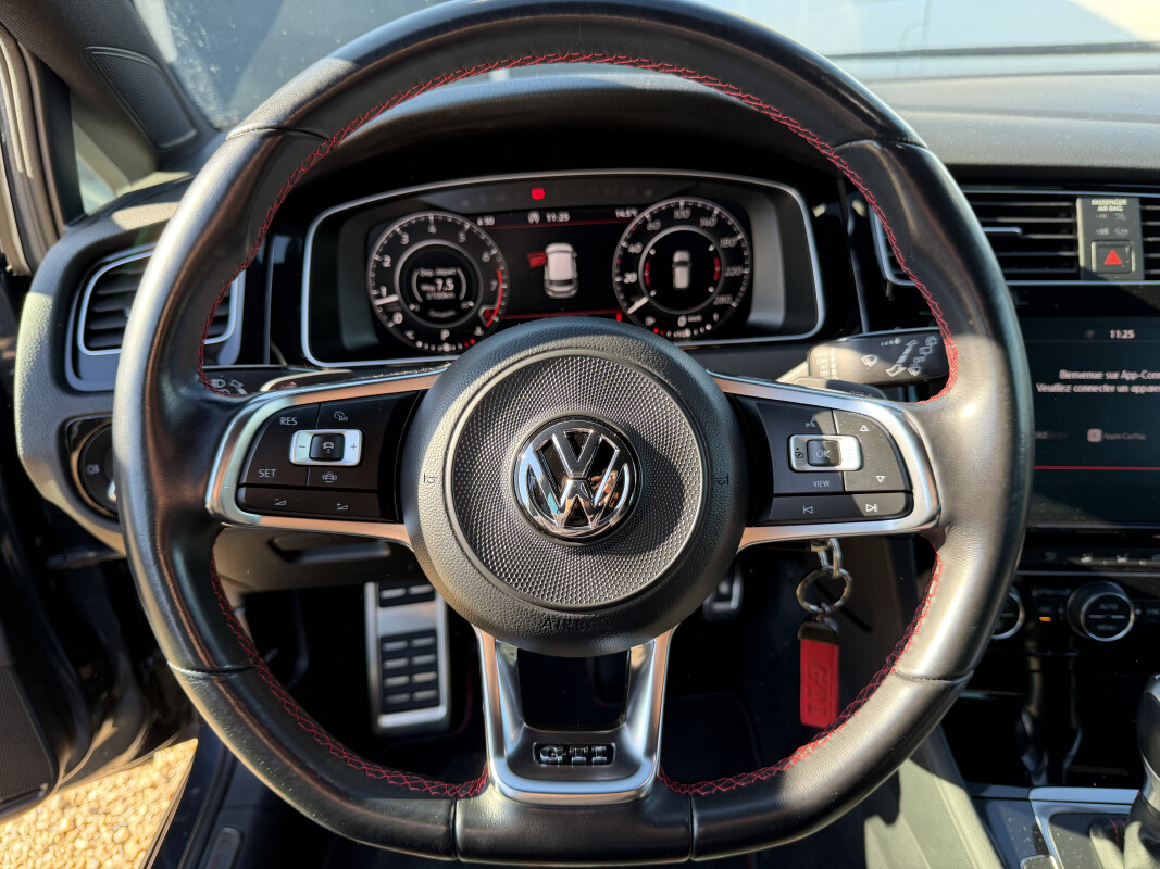 Volkswagen GOLF 7