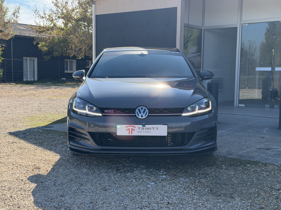 Volkswagen GOLF 7
