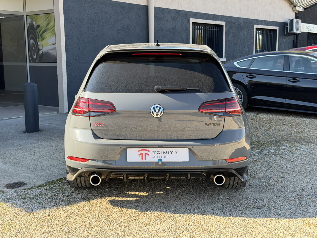 Volkswagen GOLF 7