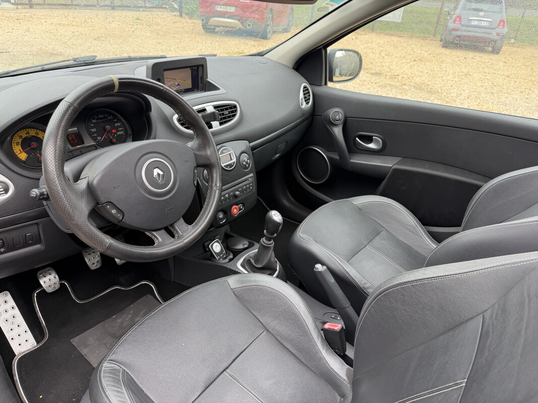 Renault CLIO 3 RS