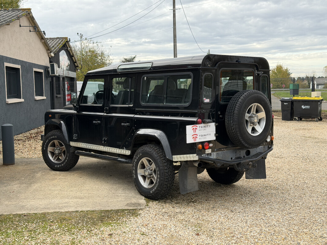 Land Rover DEFENDER 110