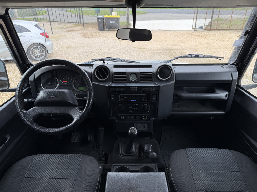 Land Rover DEFENDER 110