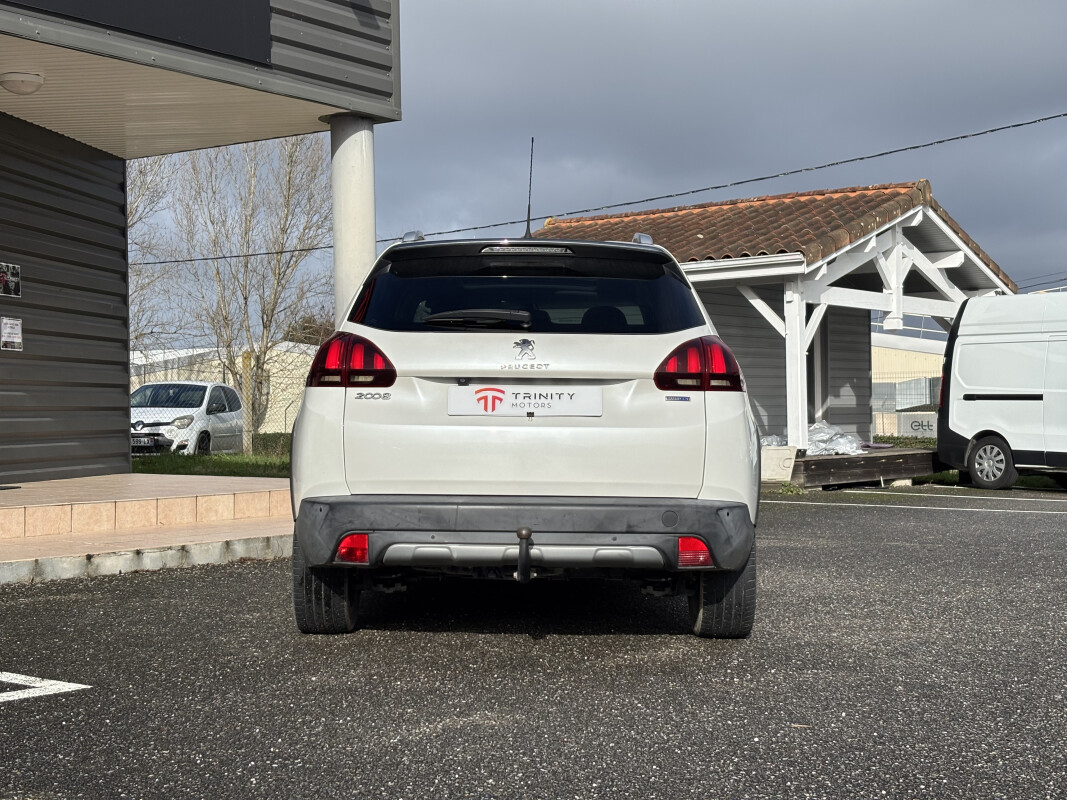Peugeot 2008 II