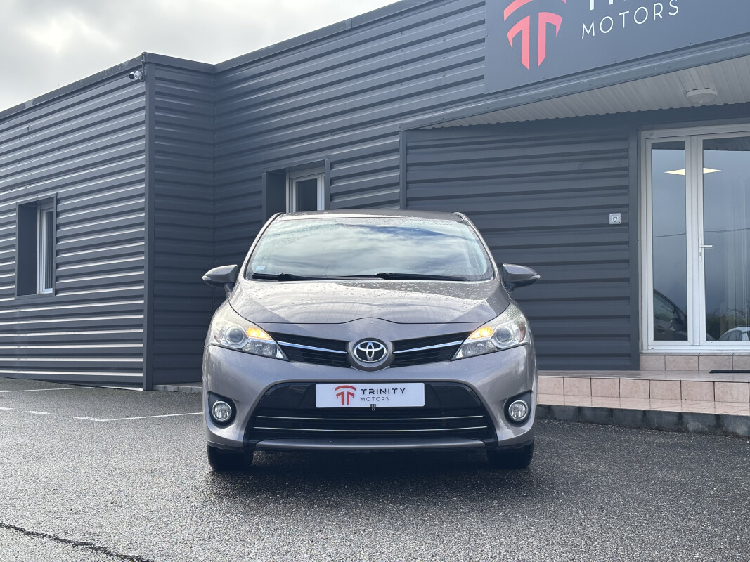 Toyota VERSO