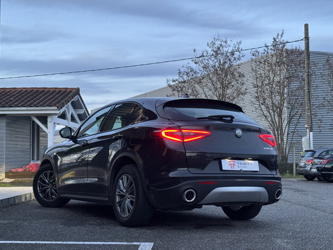 Alfa Romeo STELVIO