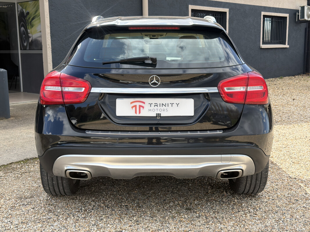 Mercedes GLA