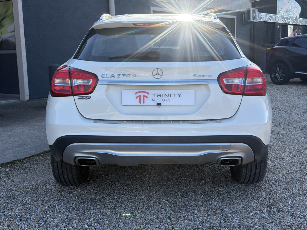 Mercedes GLA