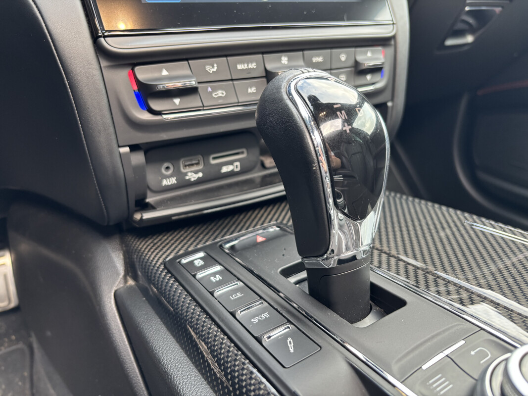 Maserati QUATTROPORTE S Q4