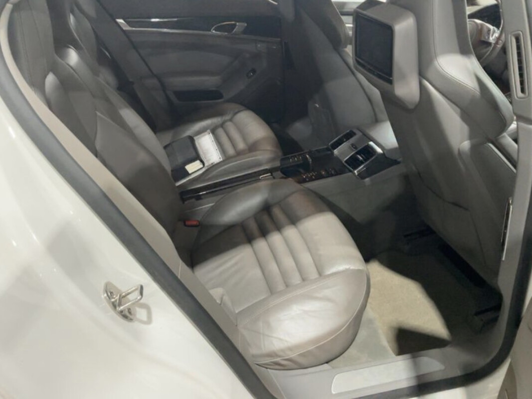 Porsche PANAMERA S