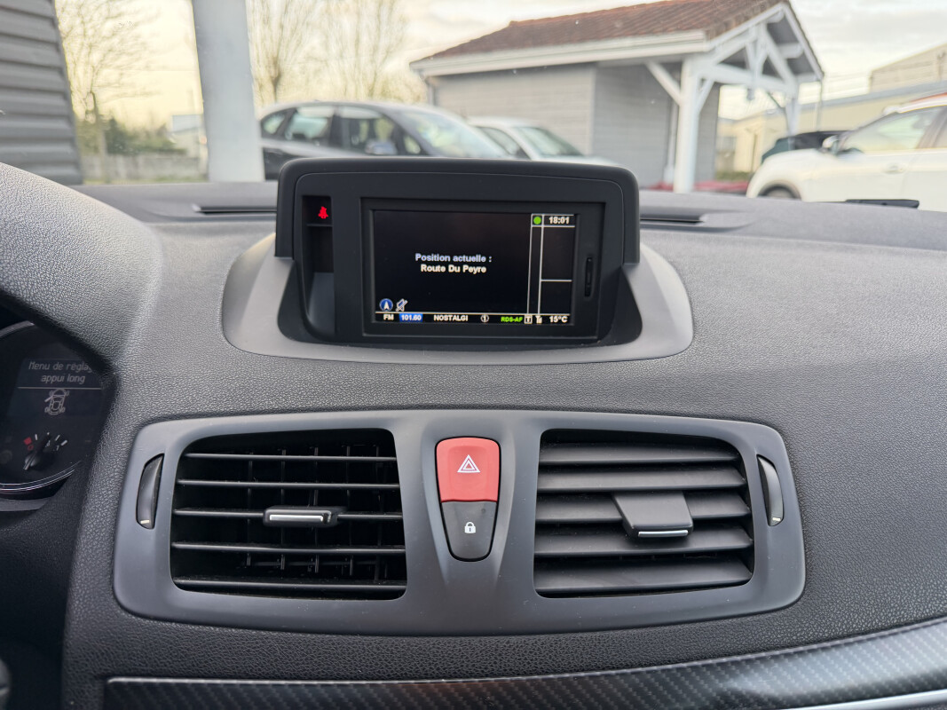 Renault MEGANE III COUPE RS