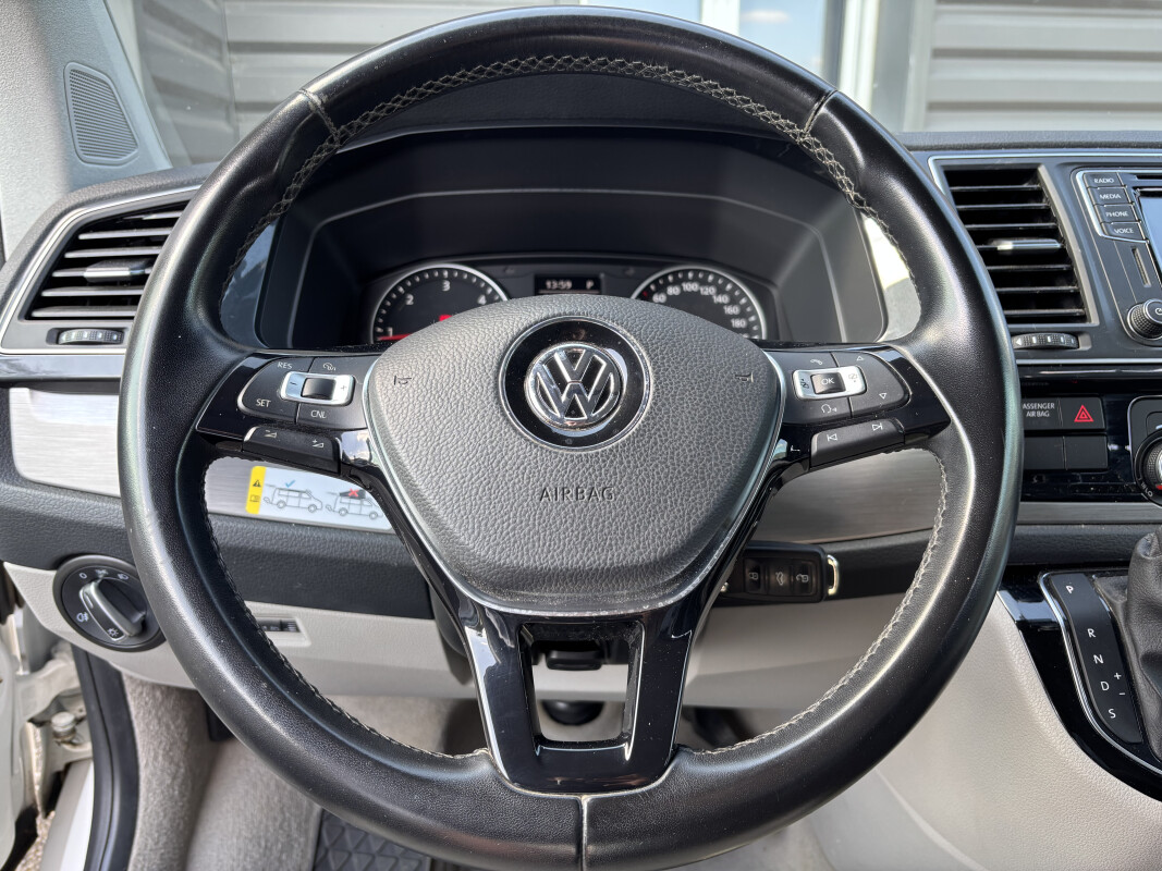 Volkswagen TRANSPORTER T6