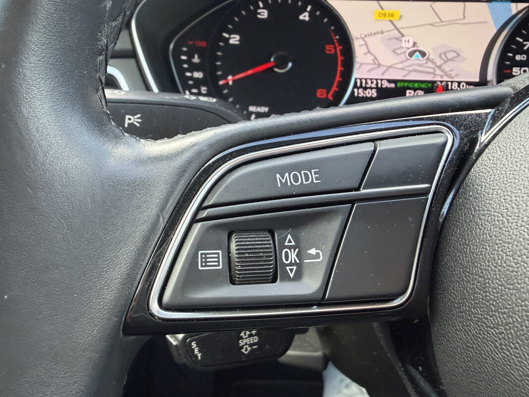 Audi AUDI A4