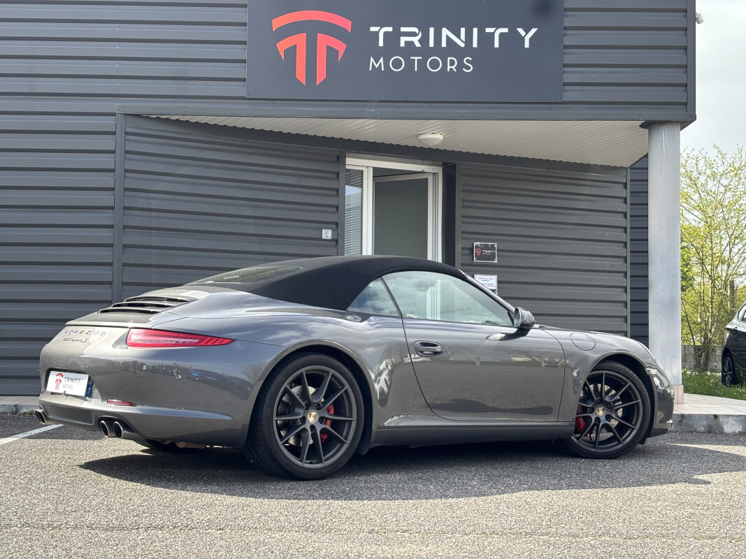 Porsche 911