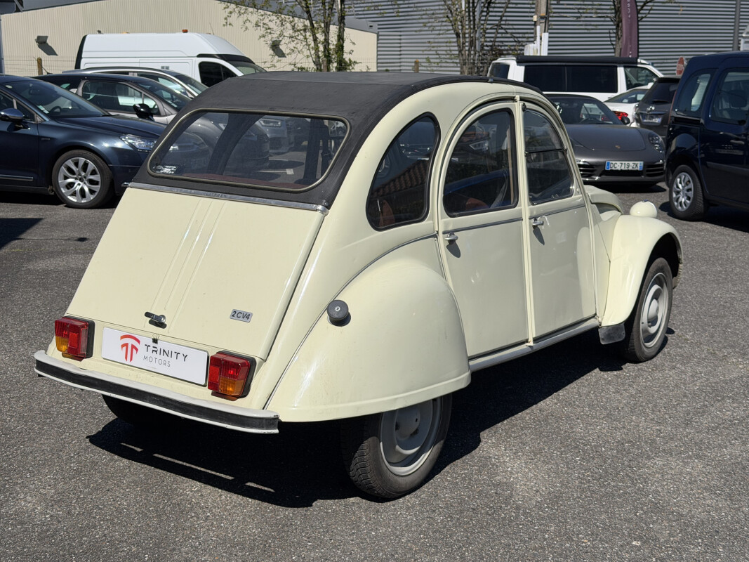 Citroën 2CV 4