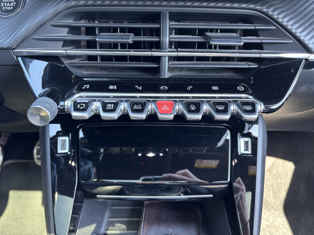 Peugeot 2008 II