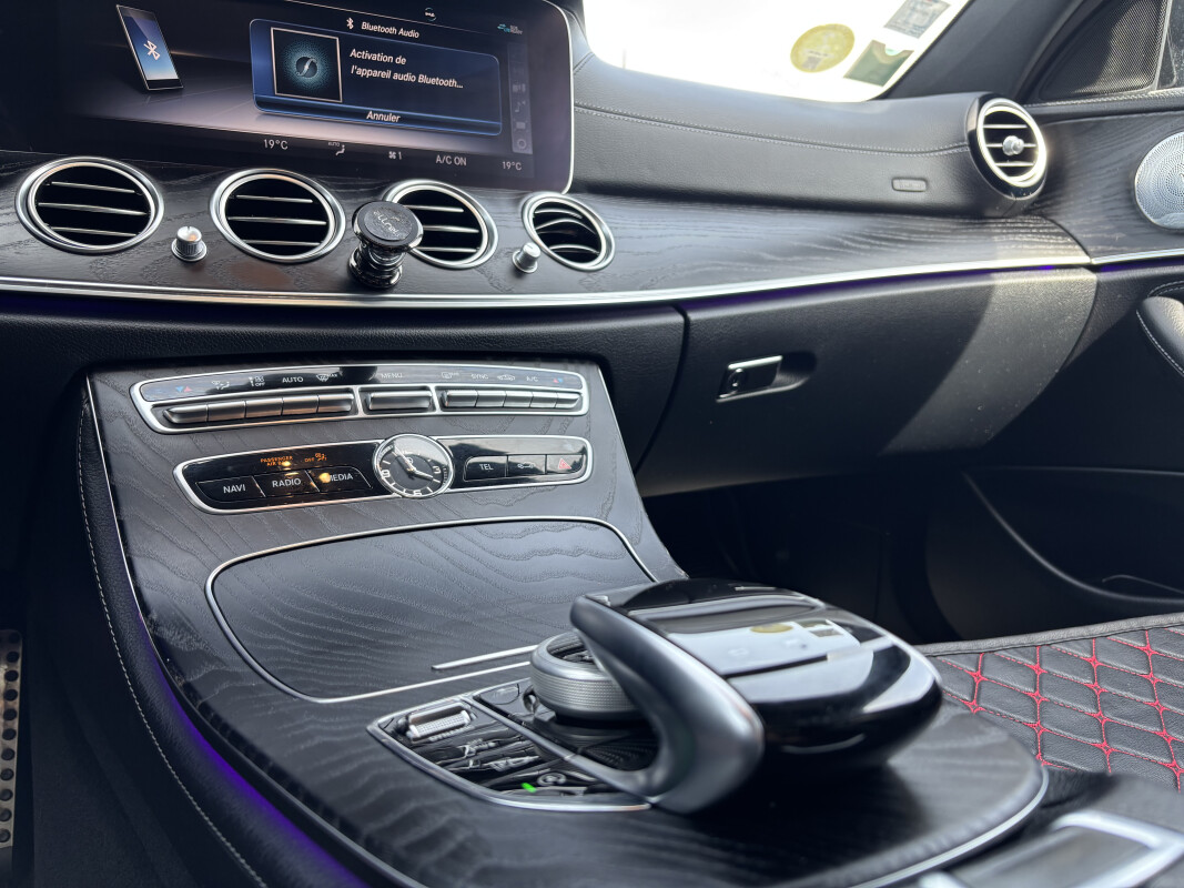 Mercedes CLASSE E