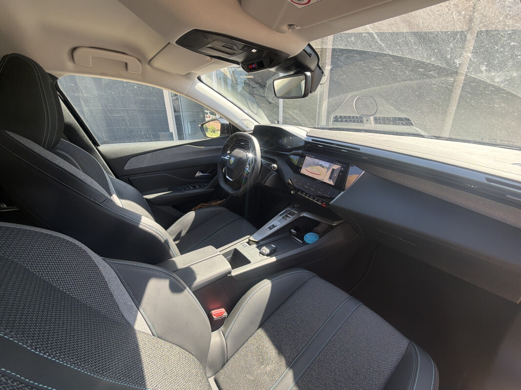 Peugeot 308 III