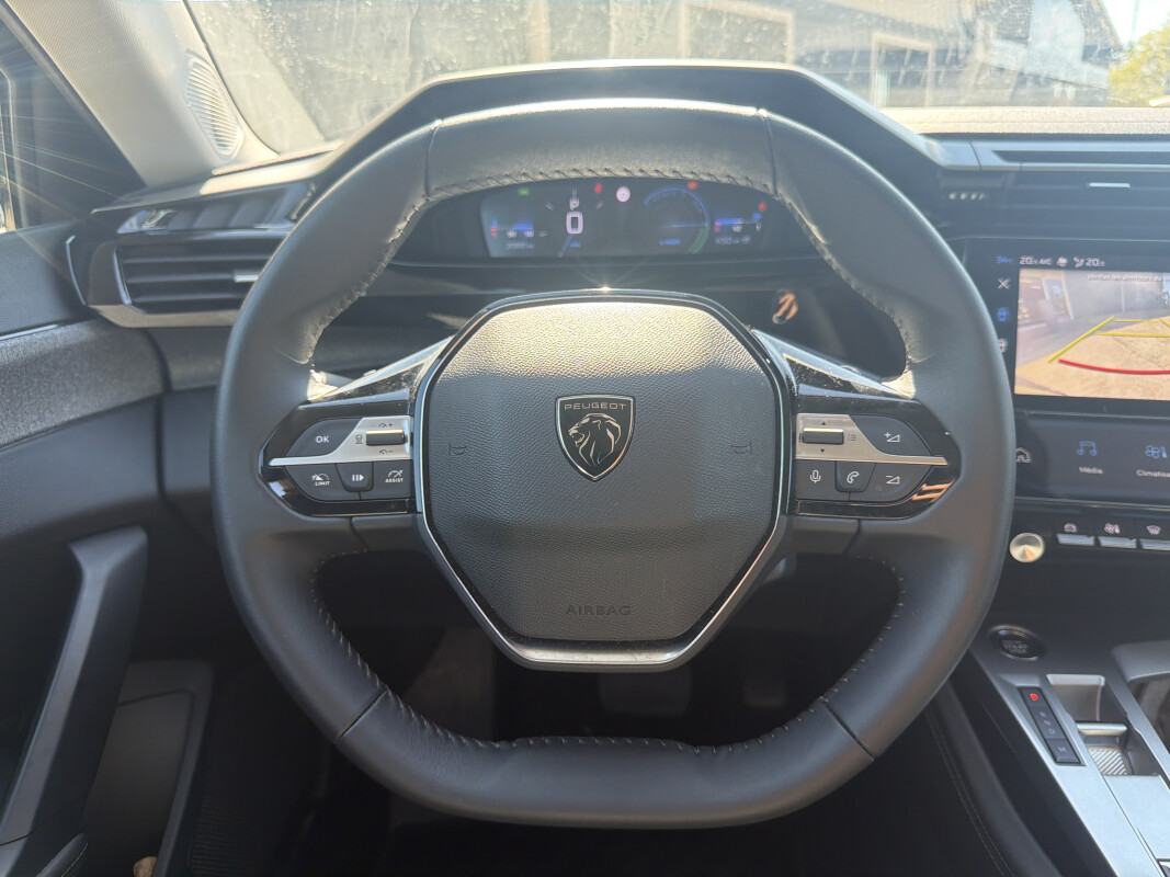 Peugeot 308 III
