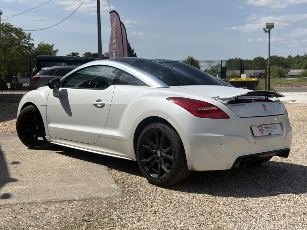 Peugeot RCZ
