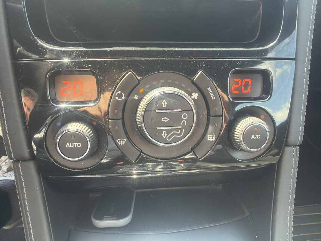 Peugeot RCZ