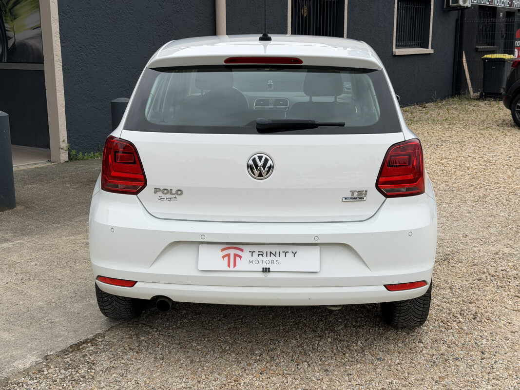 Volkswagen POLO V